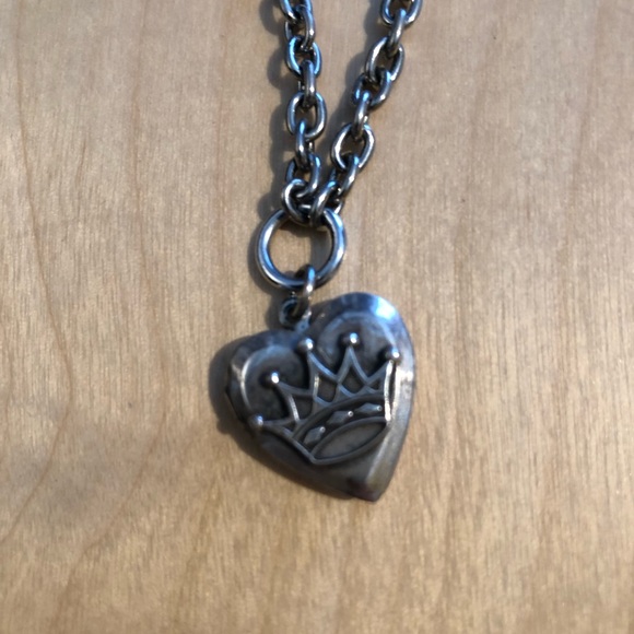 Jewelry - Crown in heart locket on silver necklace